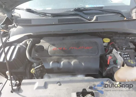 2018 Jeep Compass Sport Fwd из США, поврежденный, VIN 3C4NJCAB1JT181425